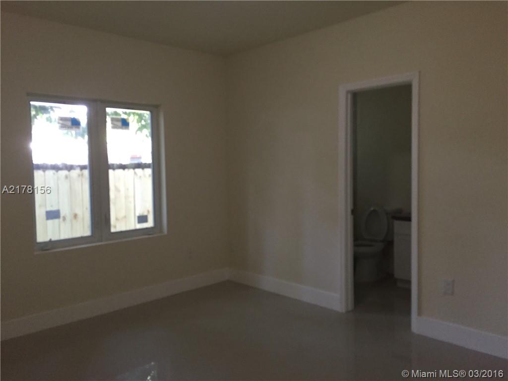COUNTRY CLUB ESTS SEC 1 R - Residential
