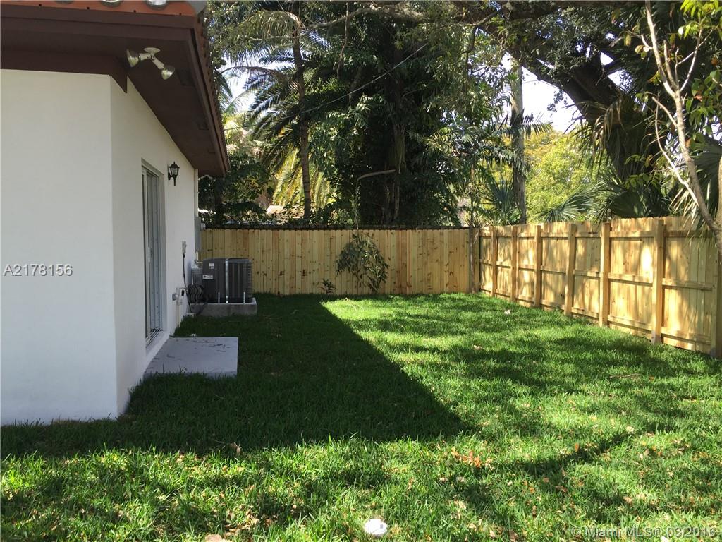 COUNTRY CLUB ESTS SEC 1 R - Residential