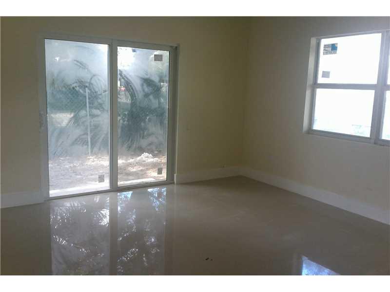 COUNTRY CLUB ESTS SEC 1 R - Residential
