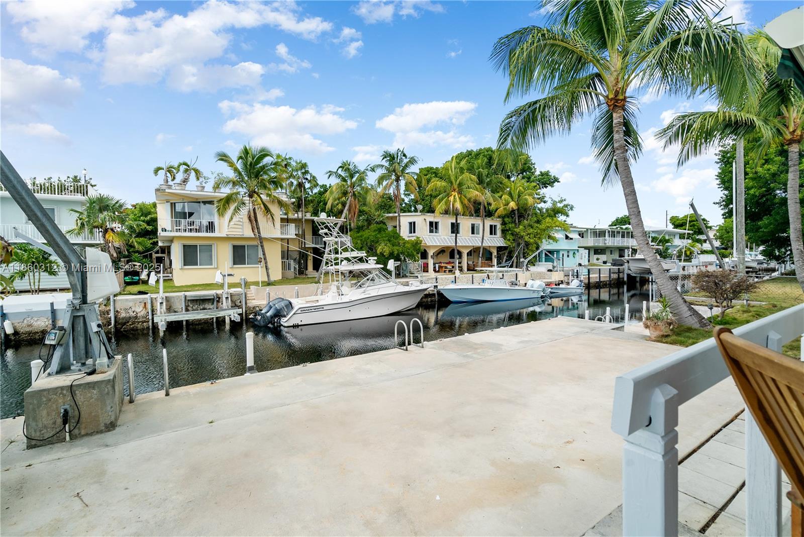 ROCK HARBOR ESTATE - Residential