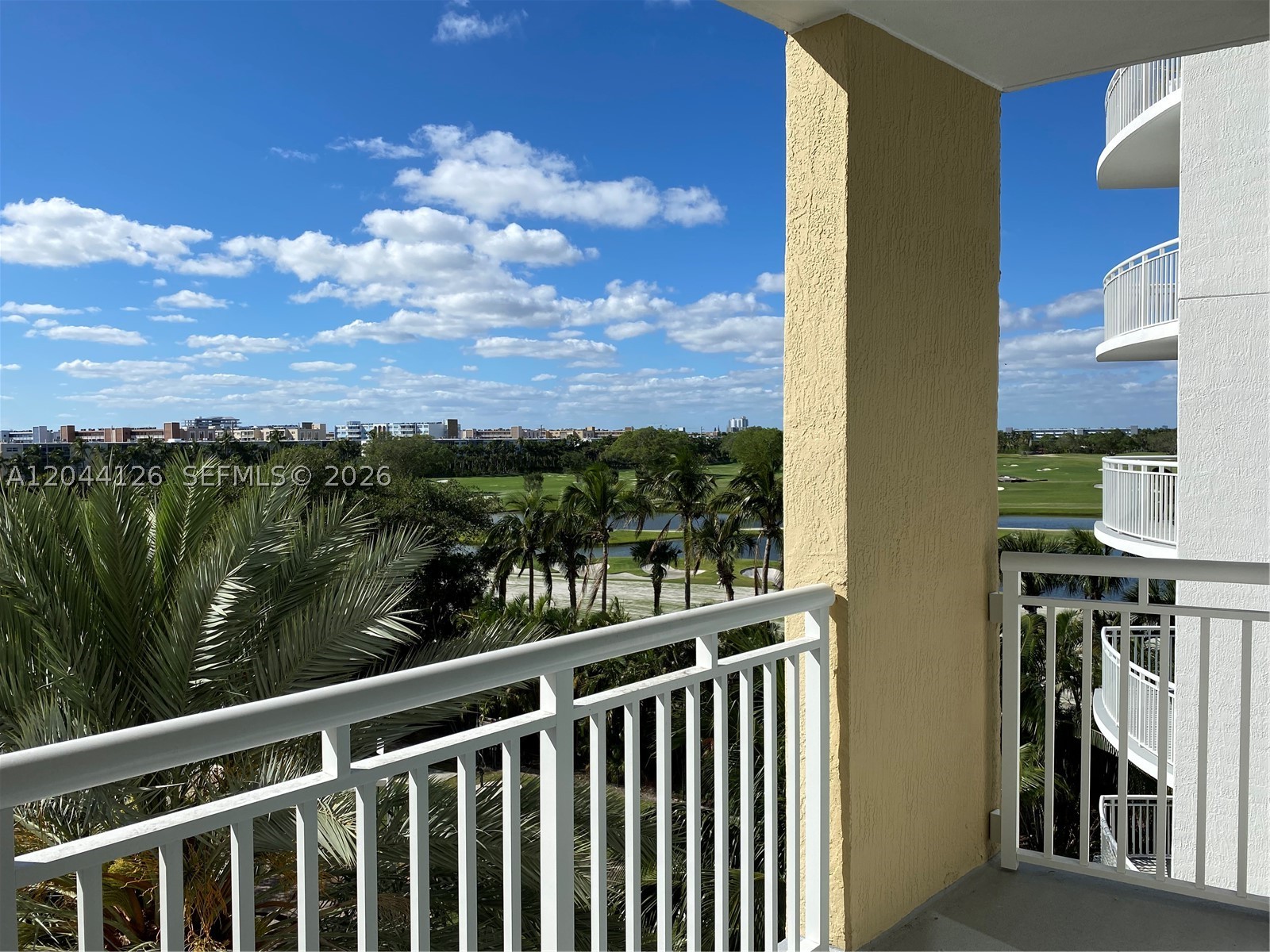 DUO CONDOMINIUM WEST - Residential Lease