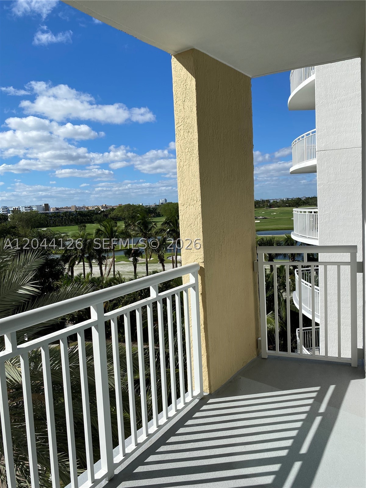 DUO CONDOMINIUM WEST - Residential Lease