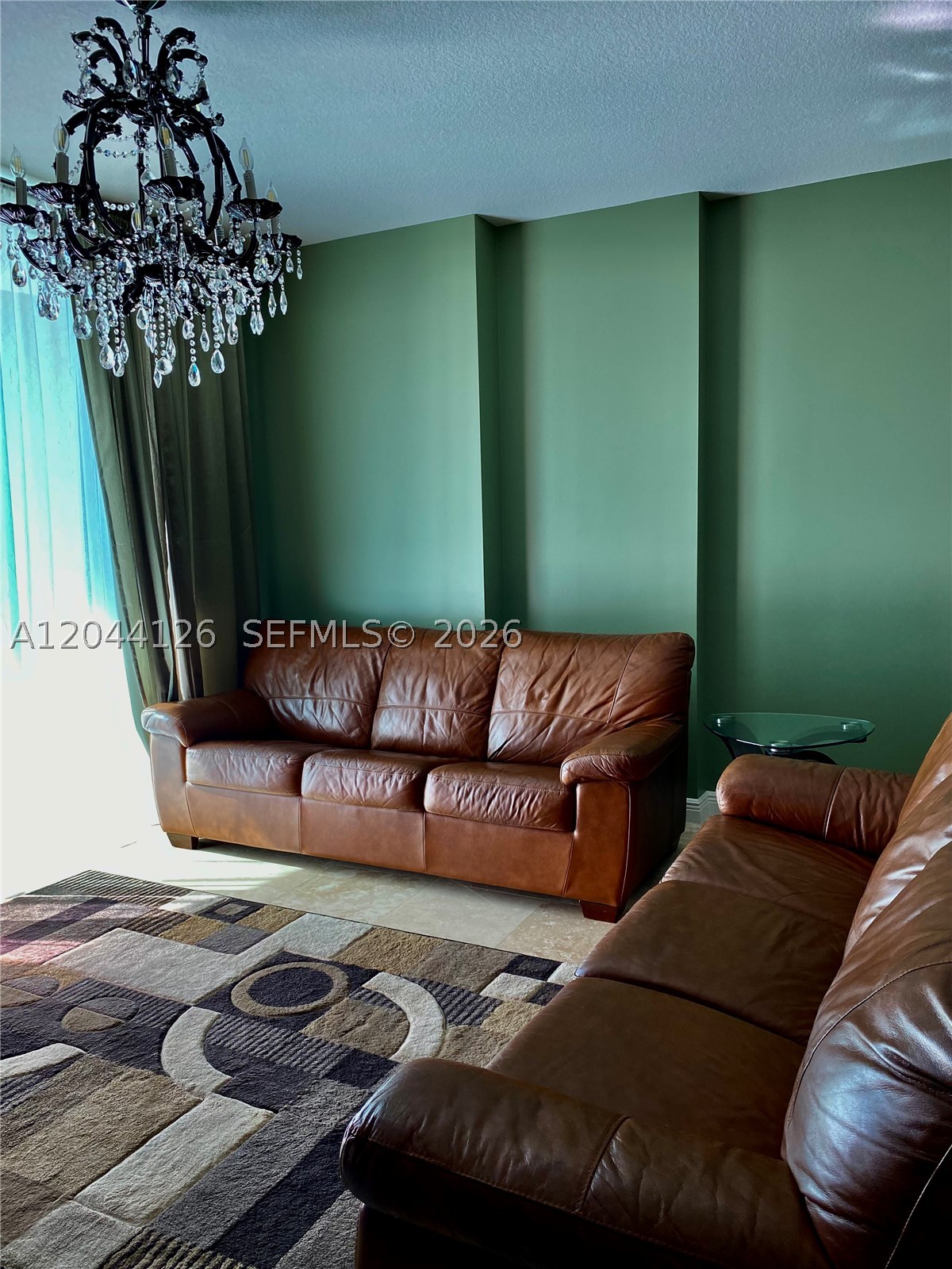DUO CONDOMINIUM WEST - Residential Lease