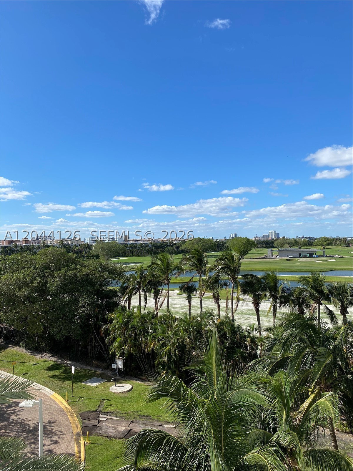 DUO CONDOMINIUM WEST - Residential Lease