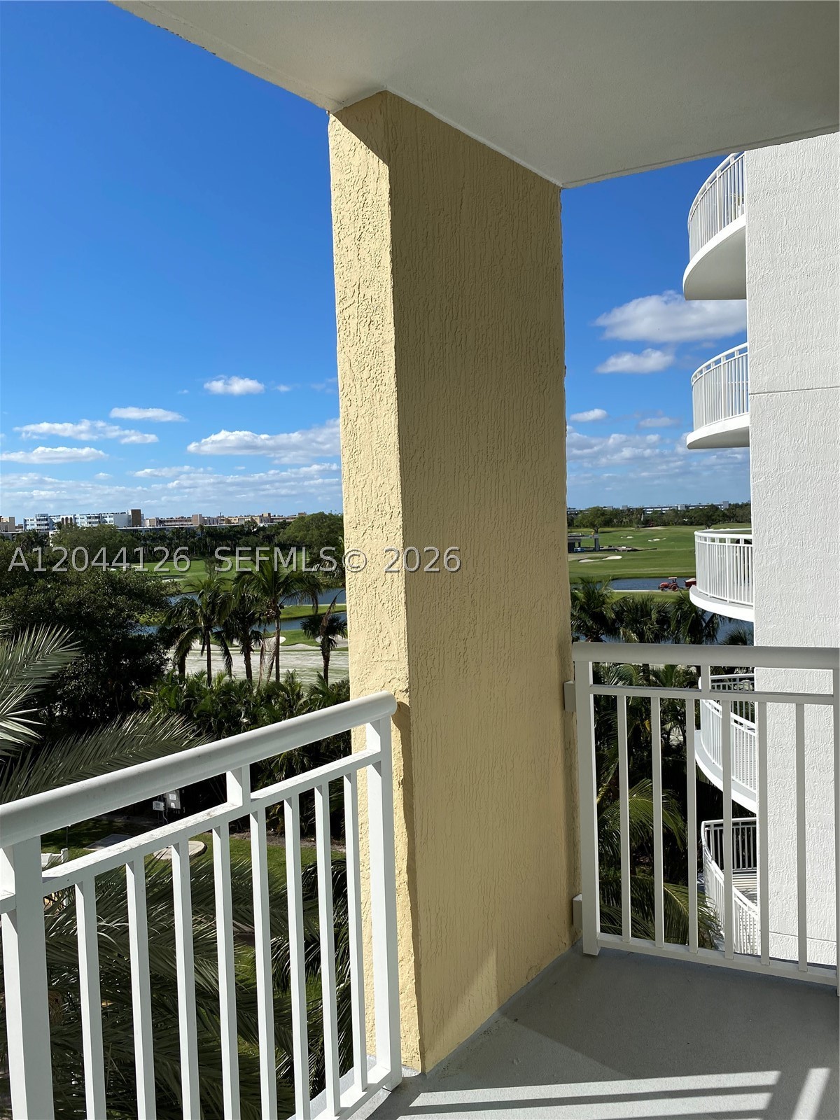 DUO CONDOMINIUM WEST - Residential Lease