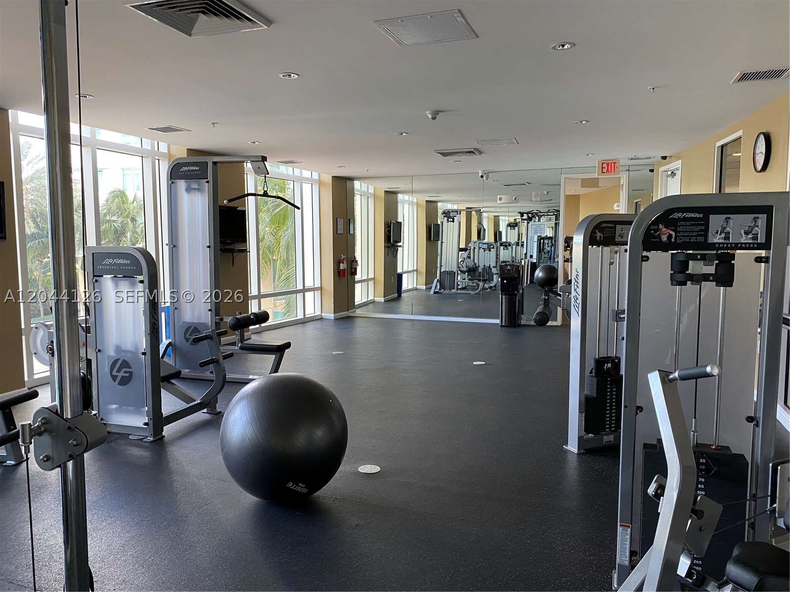 DUO CONDOMINIUM WEST - Residential Lease