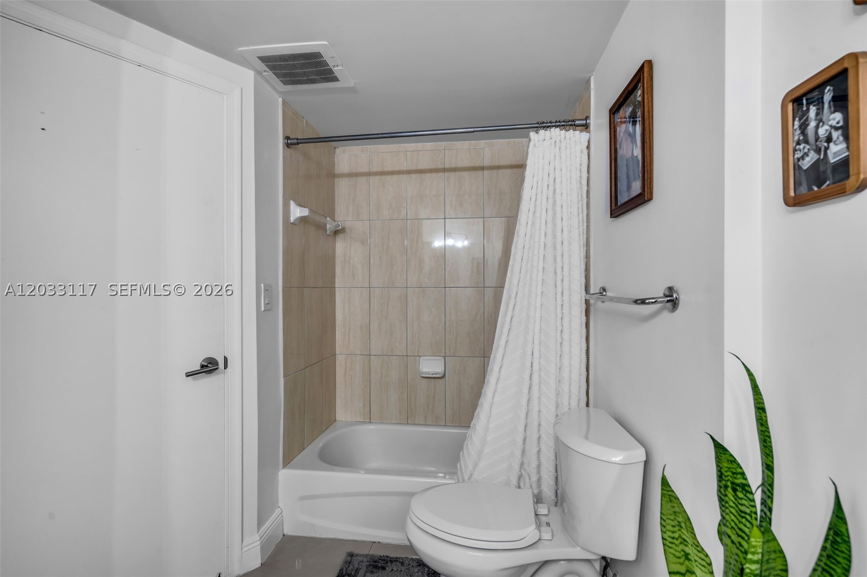 OPERA TOWER CONDO - Residential Lease
