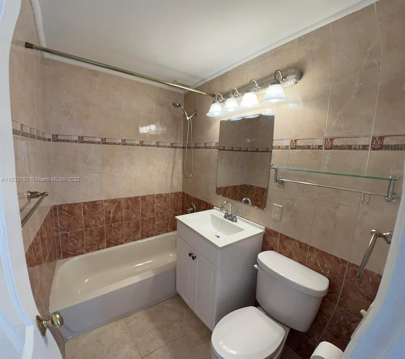 CLIPPER CONDO NO 1 - Residential Lease