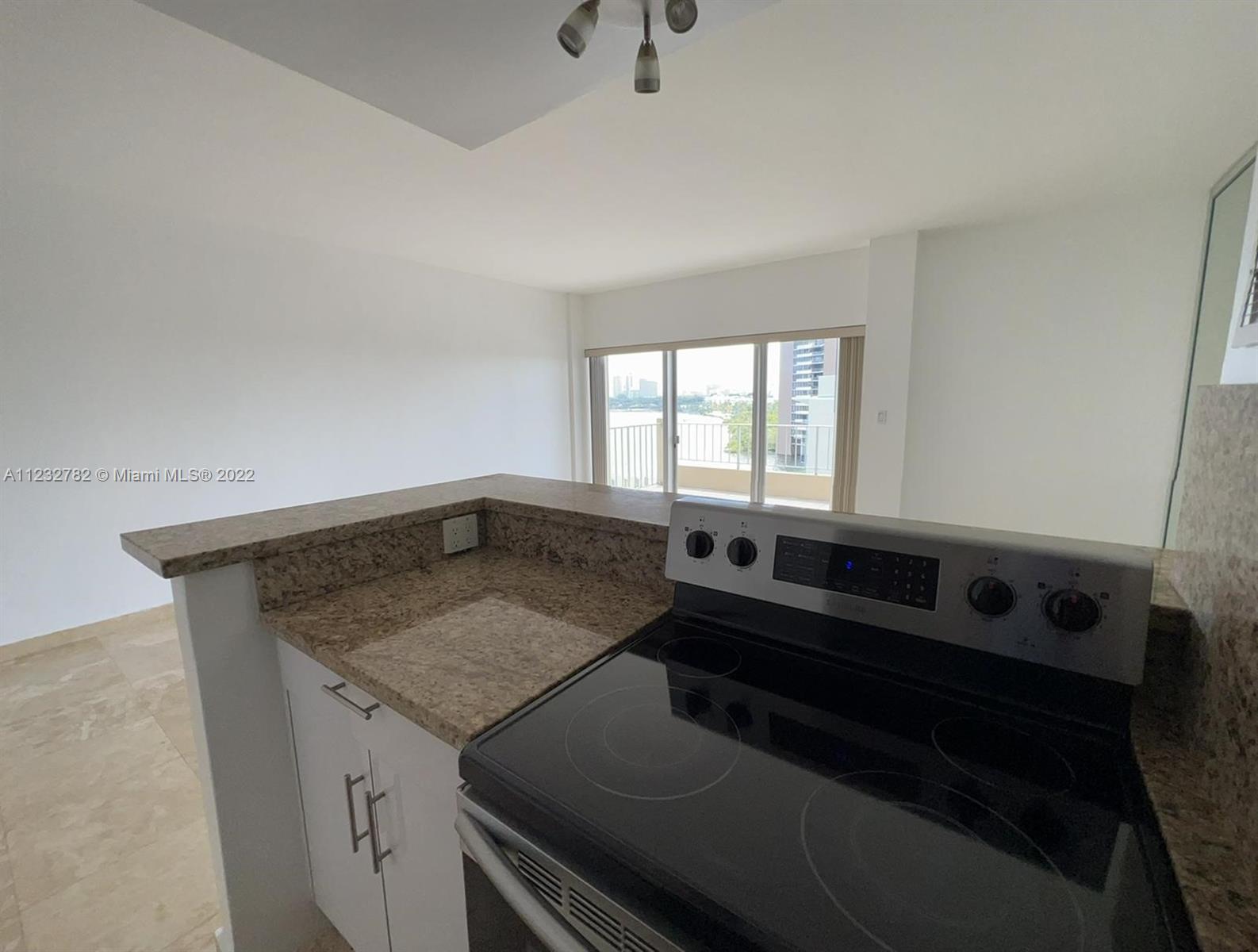 CLIPPER CONDO NO 1 - Residential Lease