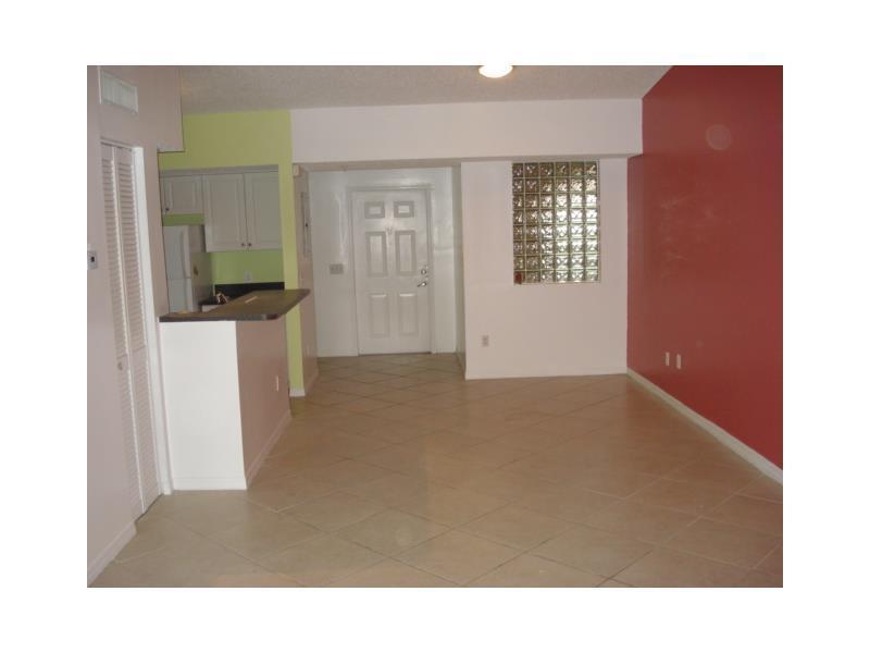 LA VIA CONDO - Residential Lease