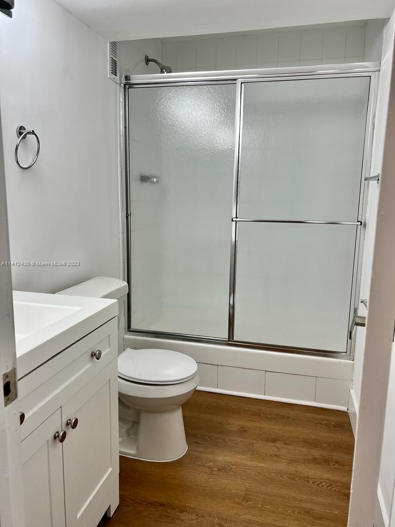 HARBOUR POINTE OF MIAMI - Residential Lease