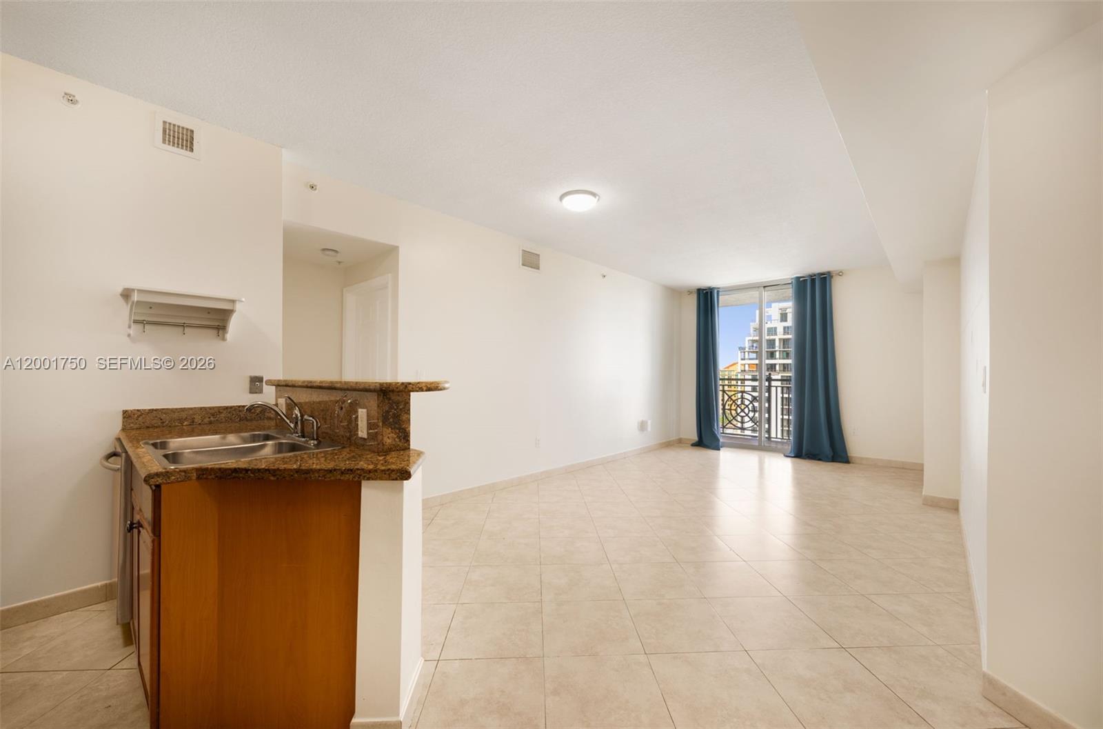 GABLES PARK TOWER - Residential