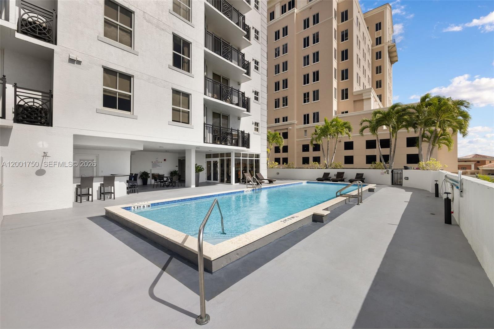 GABLES PARK TOWER - Residential