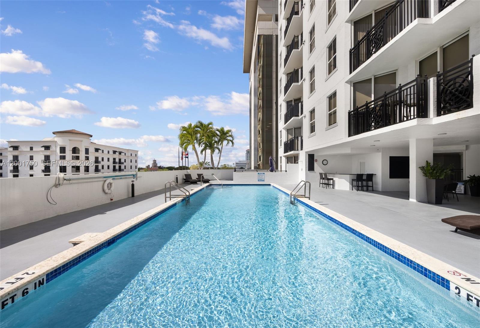 GABLES PARK TOWER - Residential