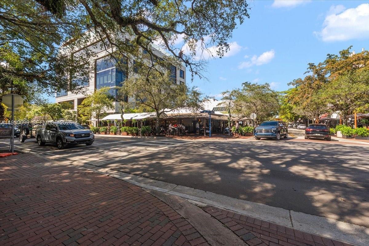 CLOISTERS ON THE BAY COND - Residential