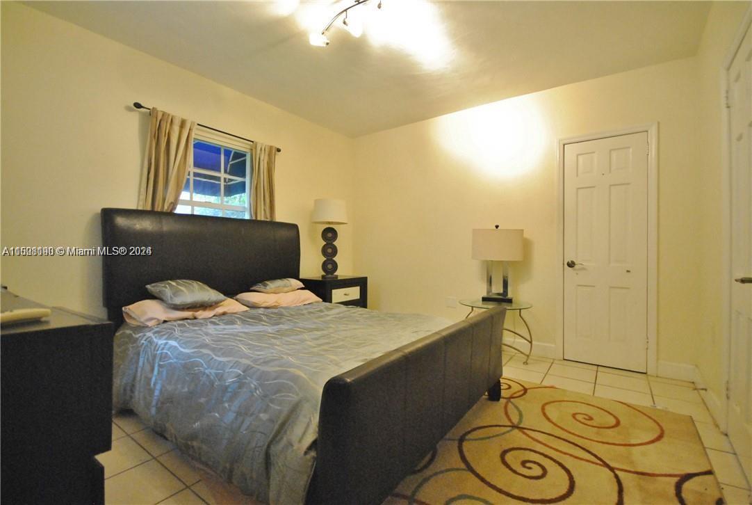 HAYNSWORTH BEACH SUB - Residential Lease