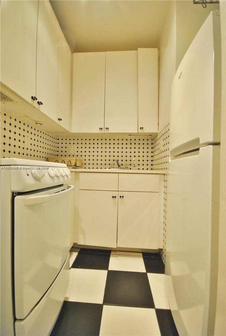 HAYNSWORTH BEACH SUB - Residential Lease
