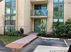 INTERNATIONAL TOWERS CONDO - Residential Lease
