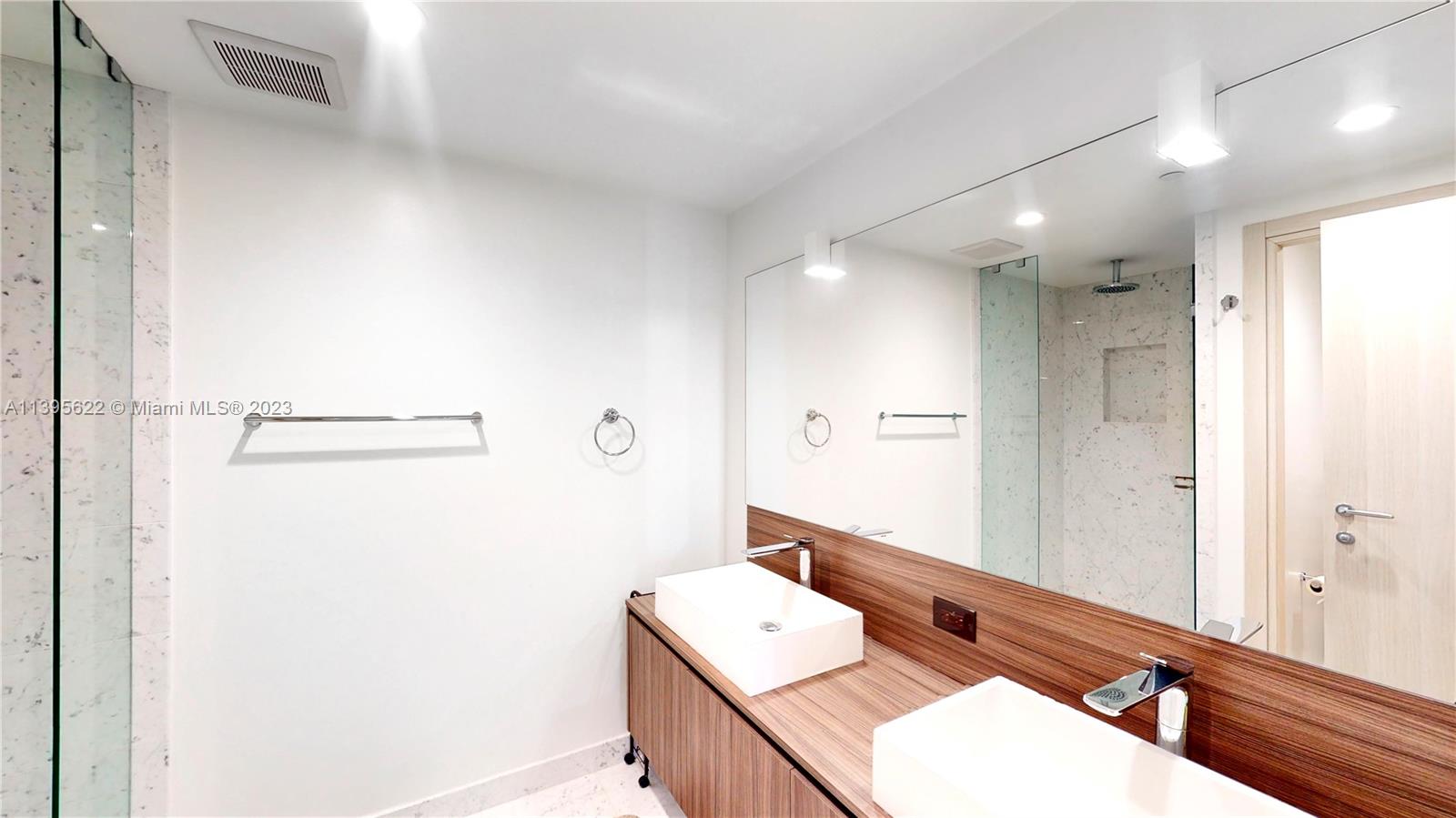 BRICKELL FLATIRON CONDO - Residential Lease