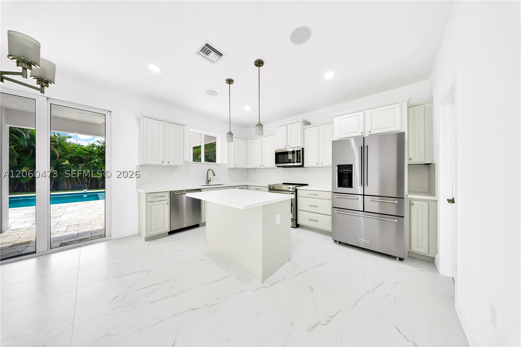 BONITA GRAND ESTATES SOUT - Residential