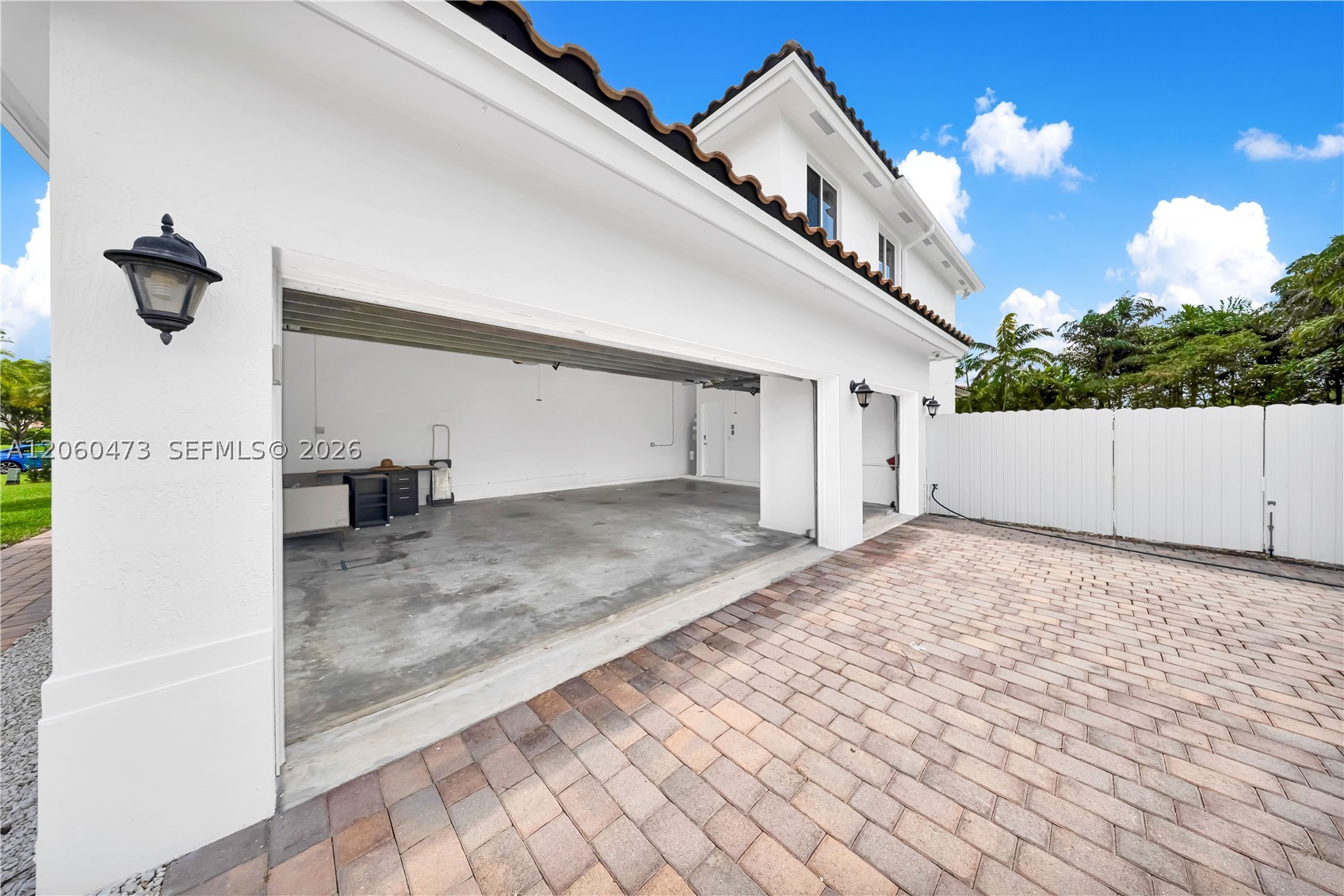 BONITA GRAND ESTATES SOUT - Residential