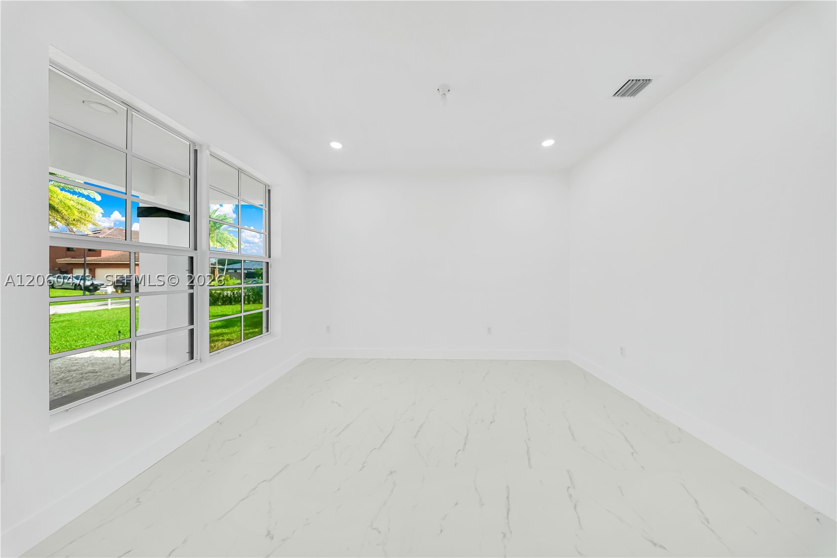 BONITA GRAND ESTATES SOUT - Residential