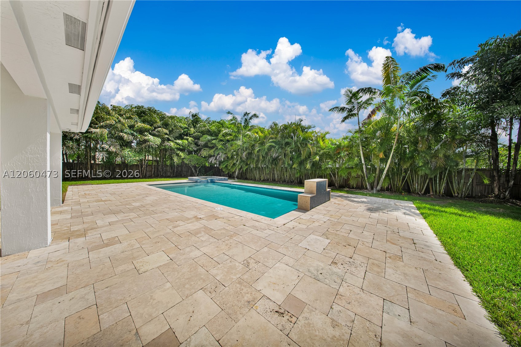BONITA GRAND ESTATES SOUT - Residential