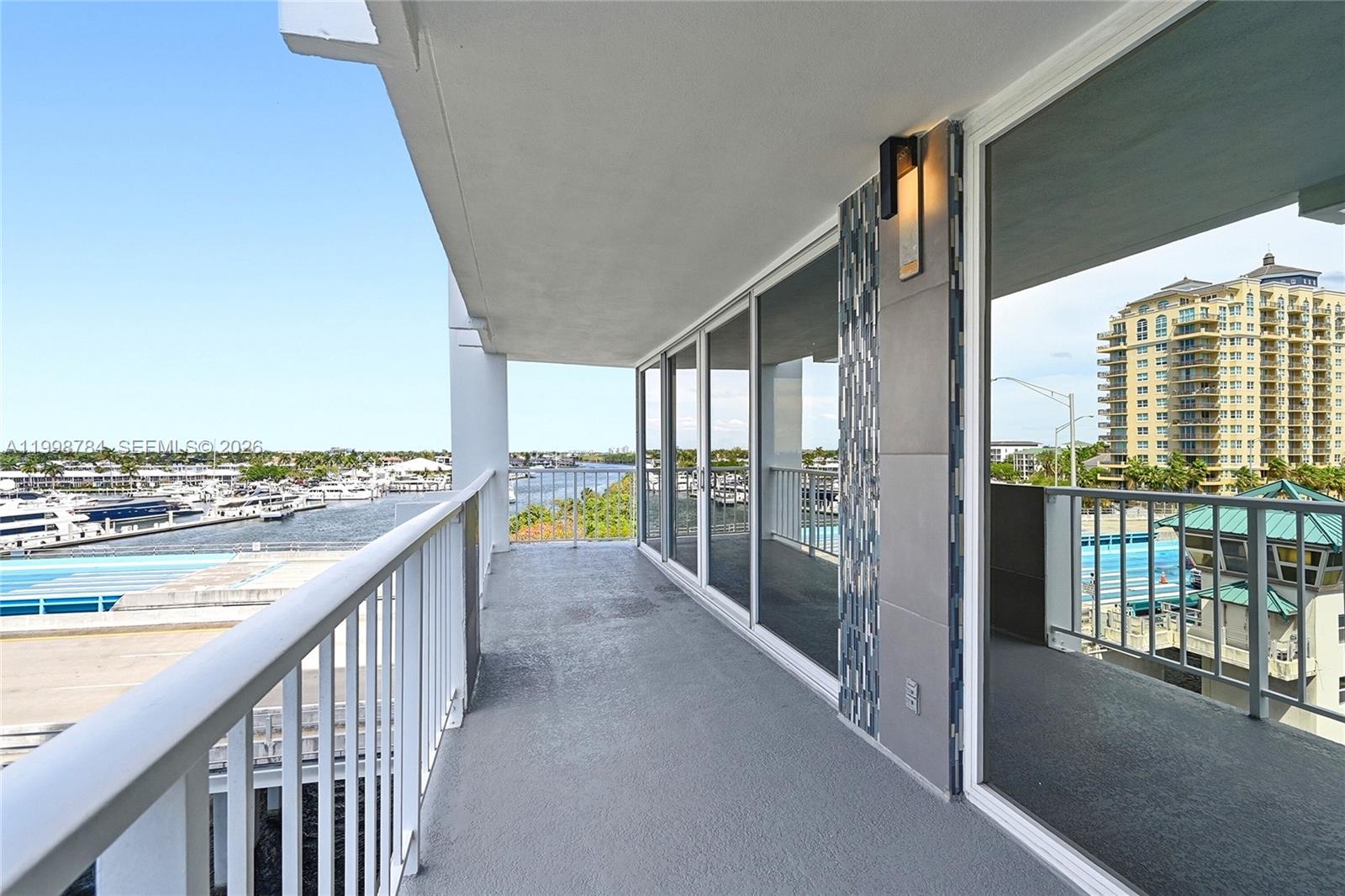SUNRISE EAST CONDO - Residential
