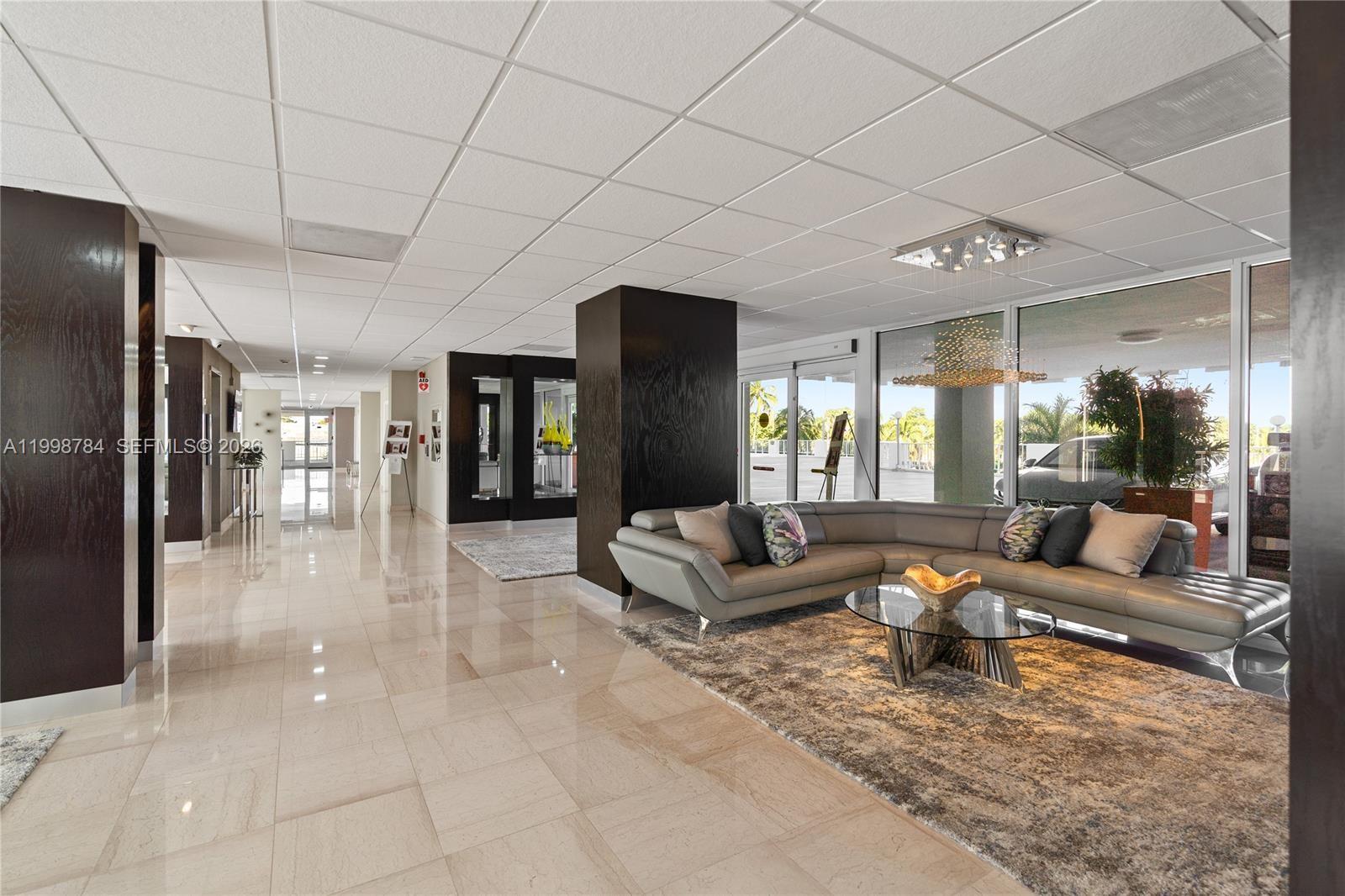 SUNRISE EAST CONDO - Residential