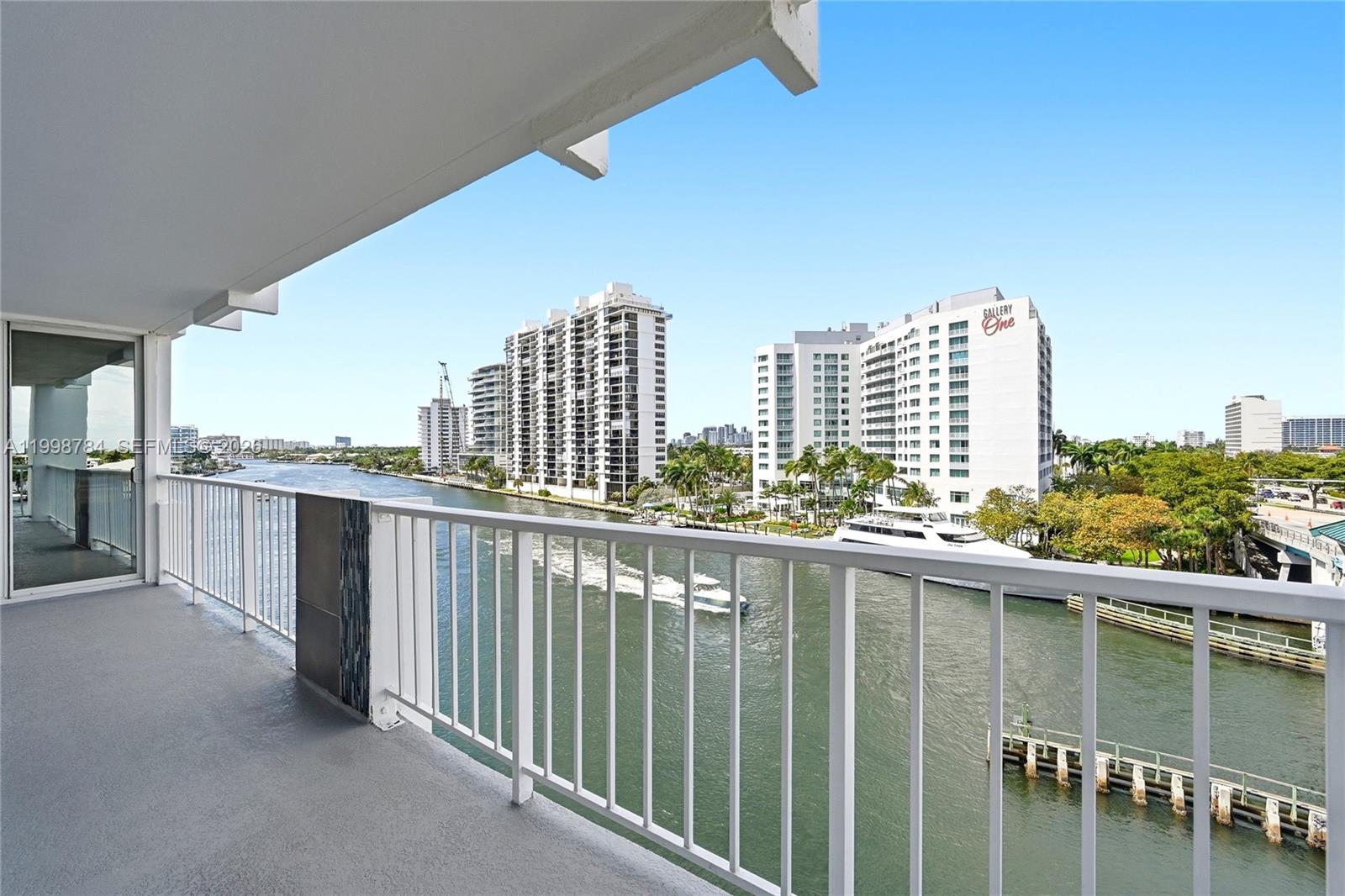 SUNRISE EAST CONDO - Residential