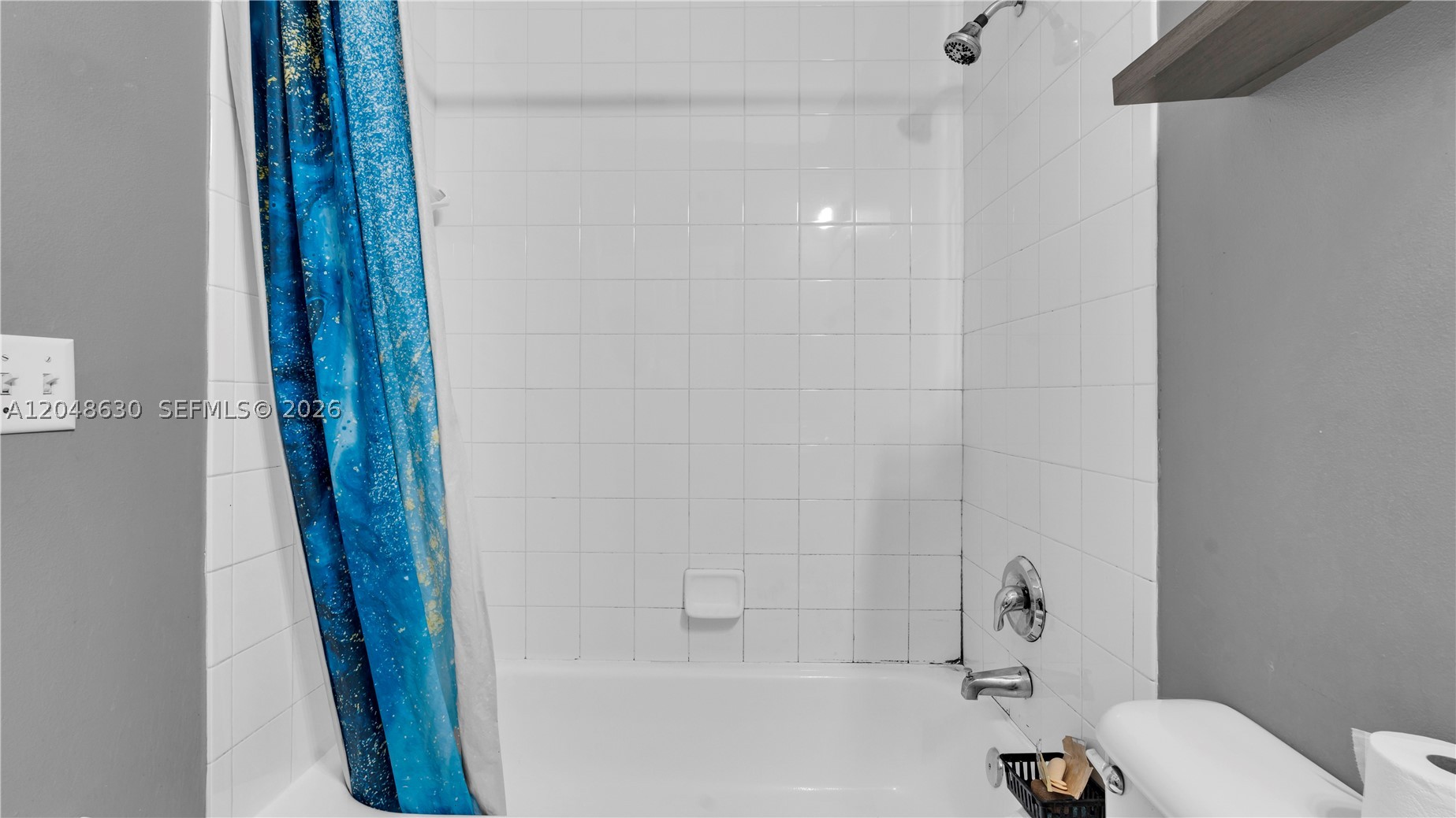 BANYAN BAY CONDO - Residential