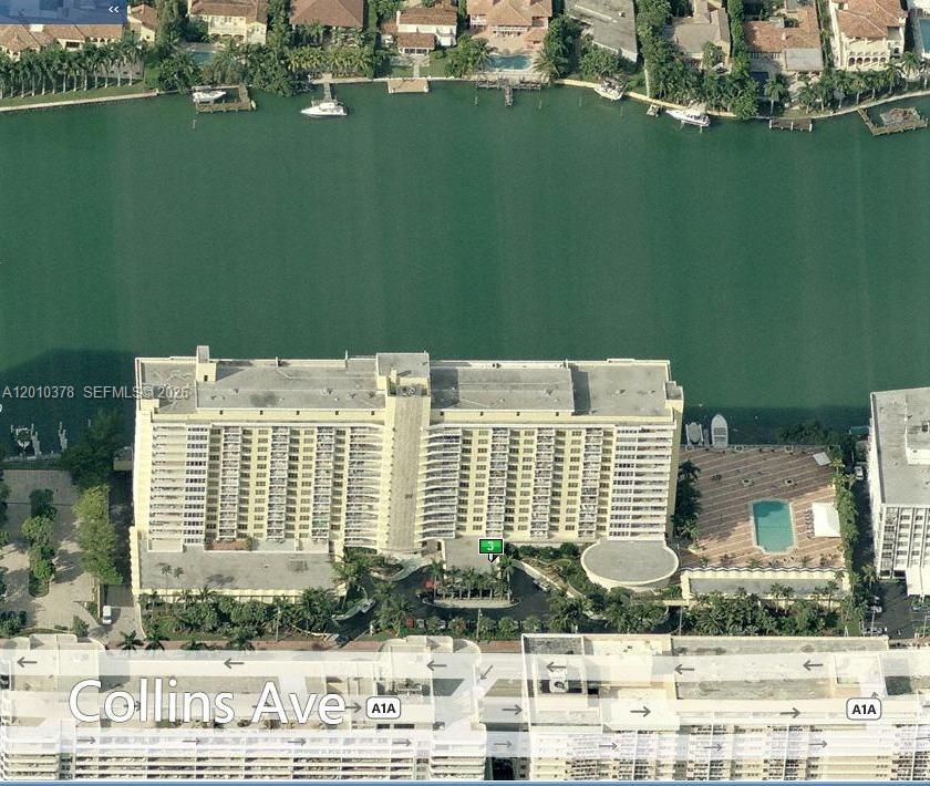 5600 CONDO - Residential