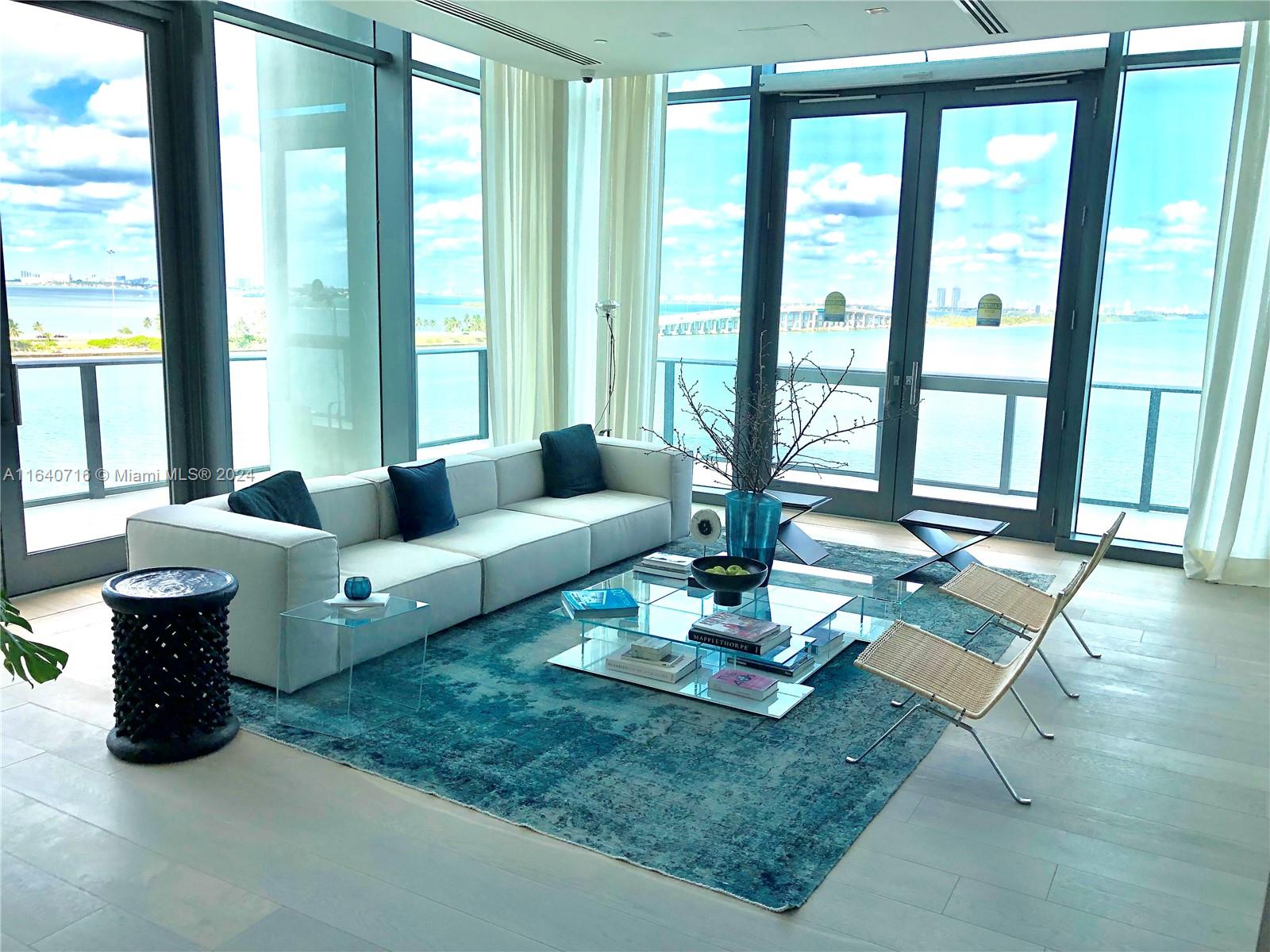 ONE PARAISO CONDO - Residential