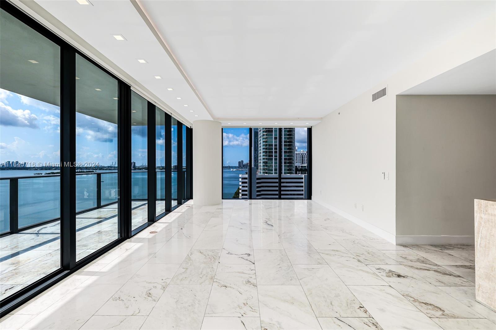ONE PARAISO CONDO - Residential