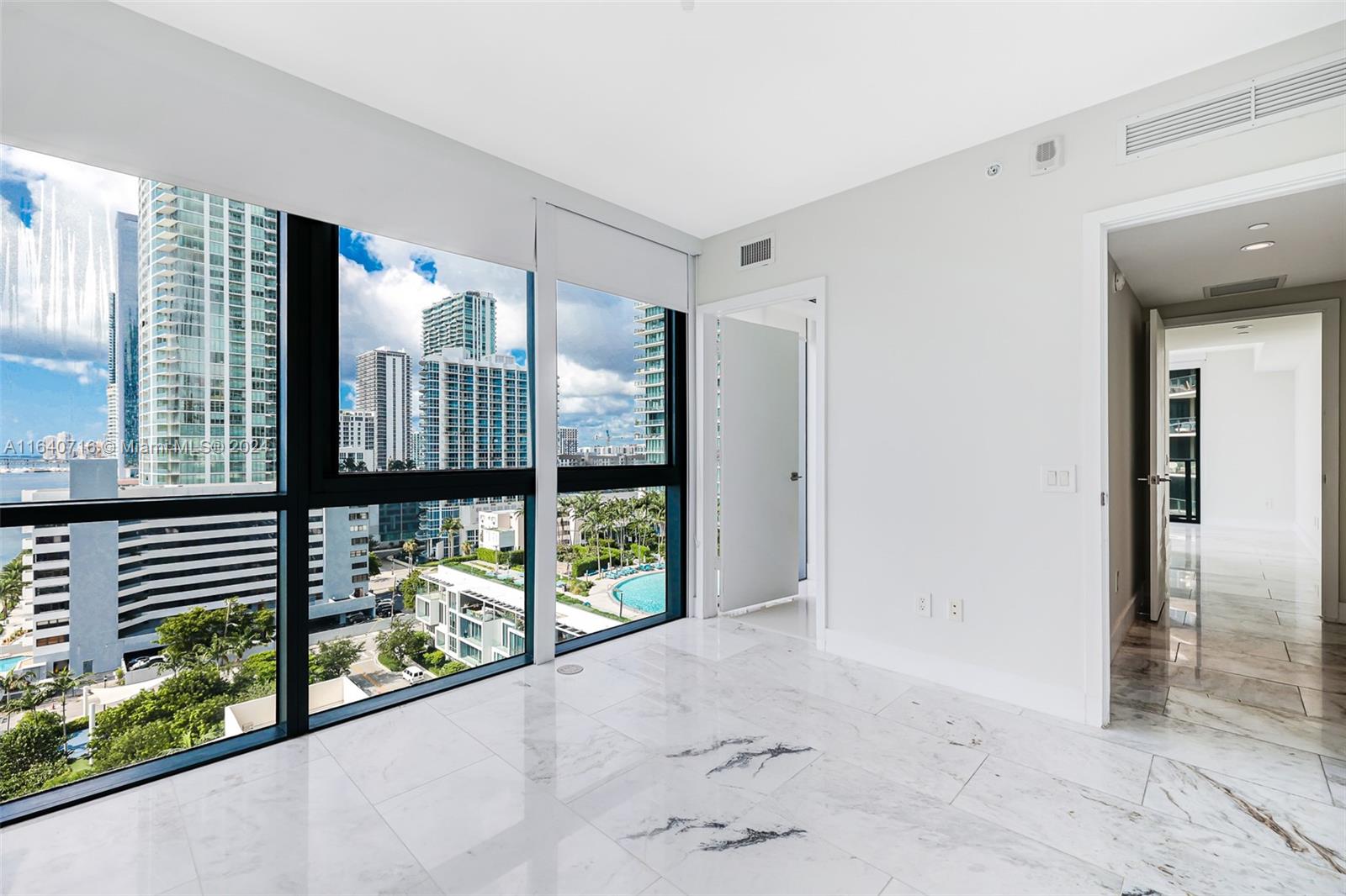ONE PARAISO CONDO - Residential