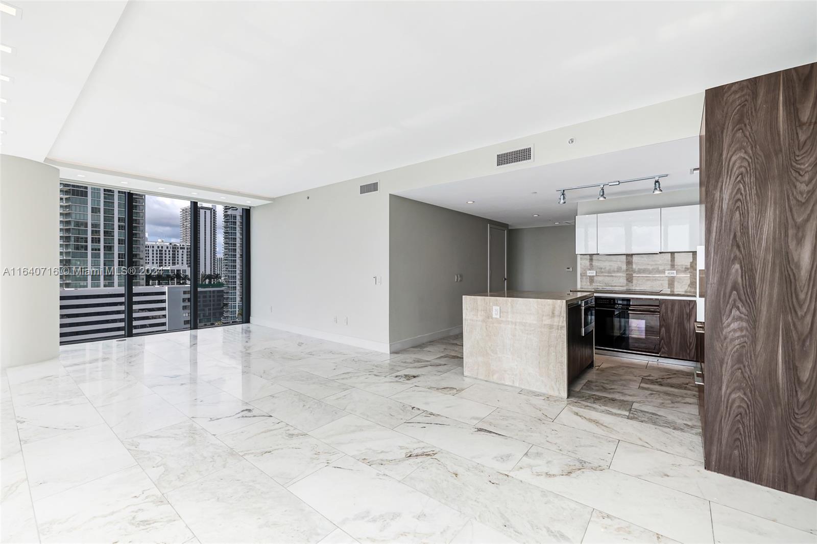 ONE PARAISO CONDO - Residential