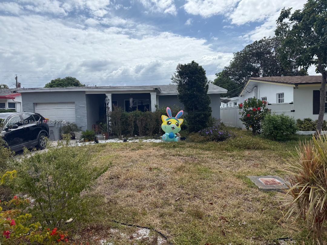 Single Family Home, Centrally located with one car garage and plenty of space, remodeled, ready to move in