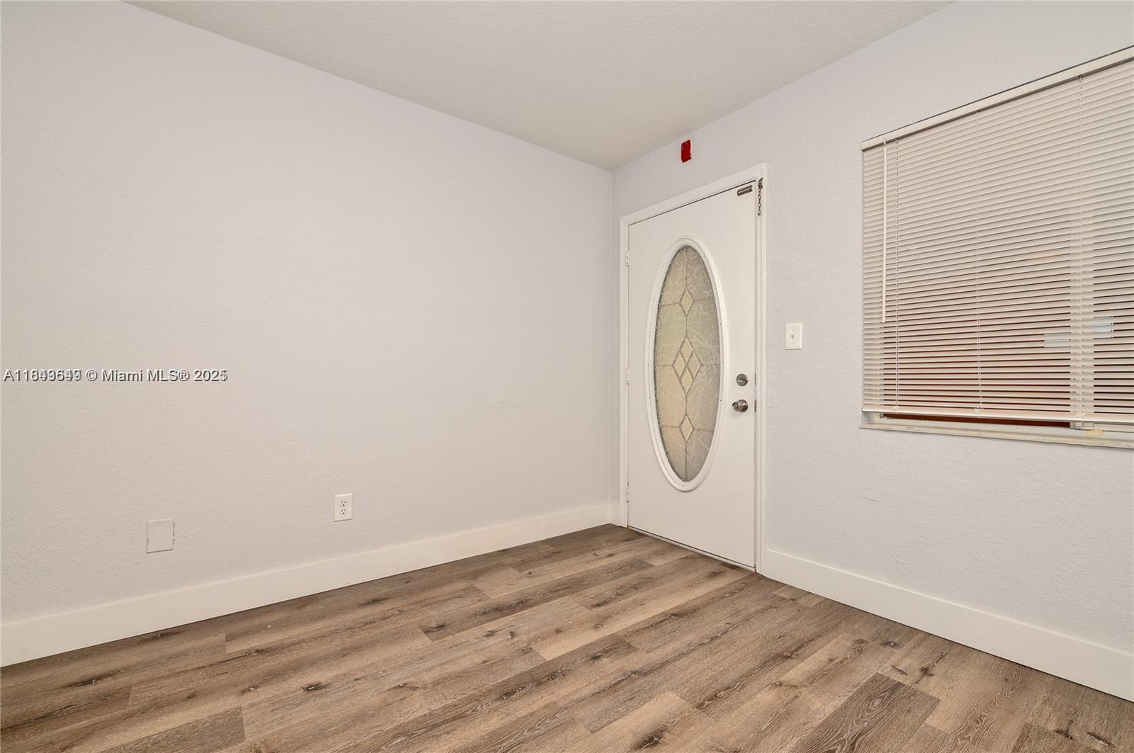 RIVER GRAND II CONDO - Residential