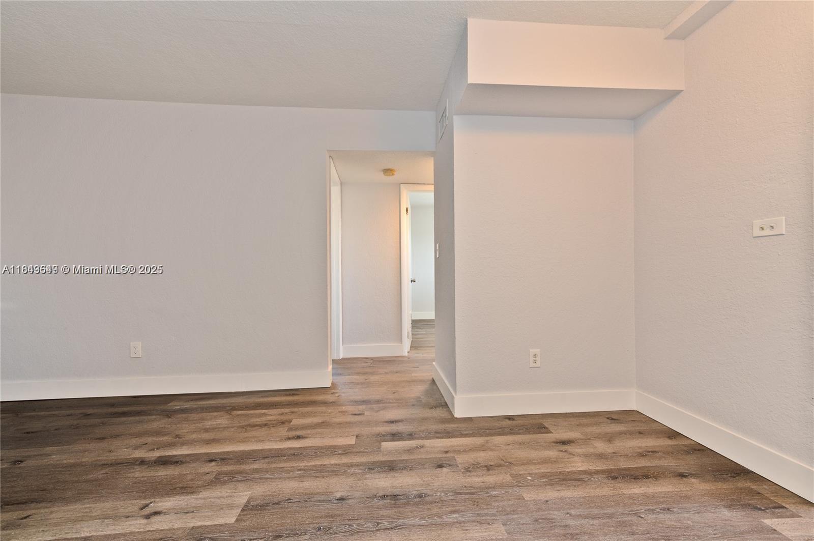 RIVER GRAND II CONDO - Residential