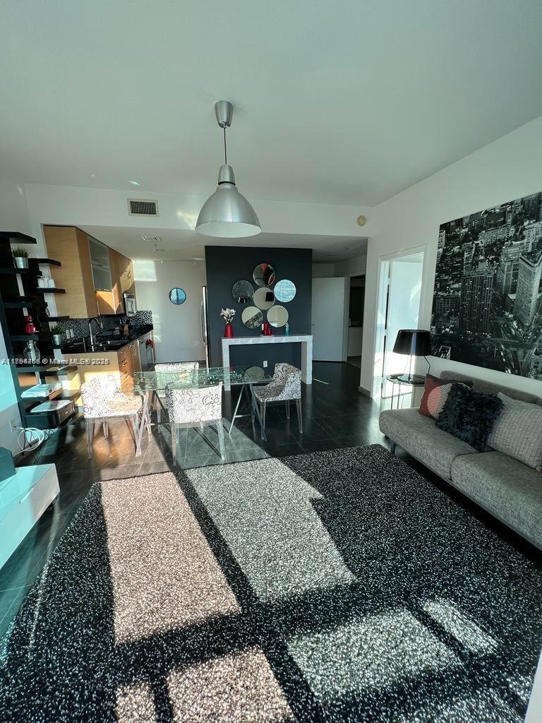 INFINITY AT BRICKELL - Residential Lease