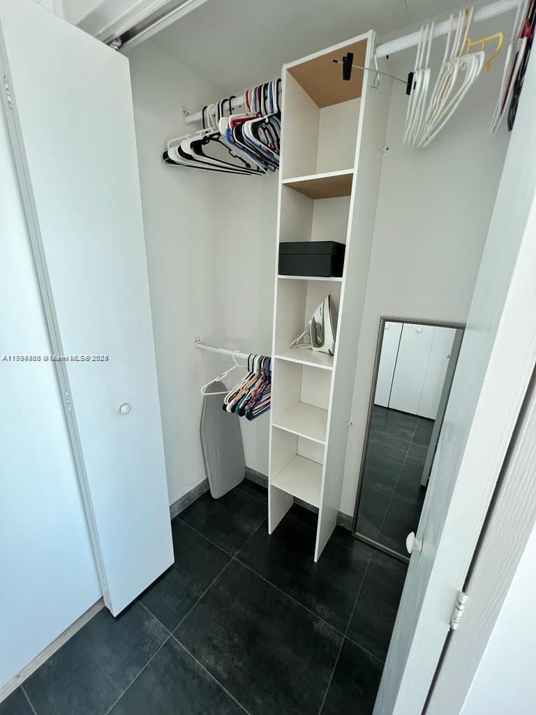 INFINITY AT BRICKELL - Residential Lease