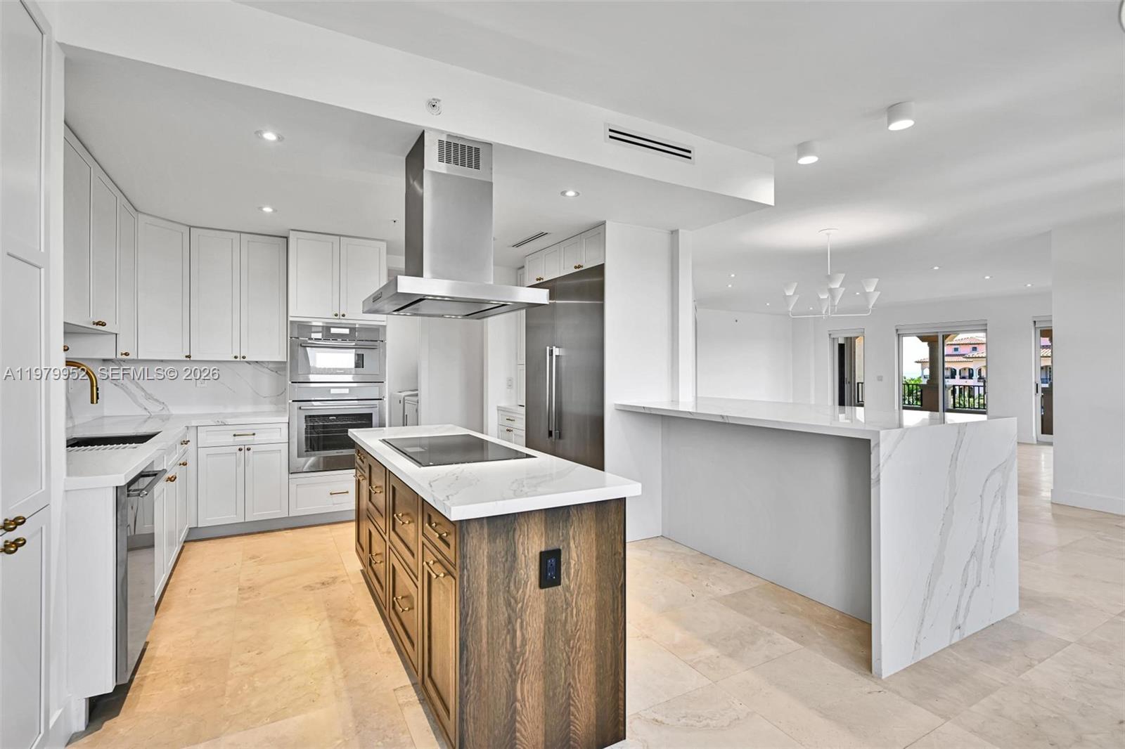 DEERING BAY CONDO II - Residential