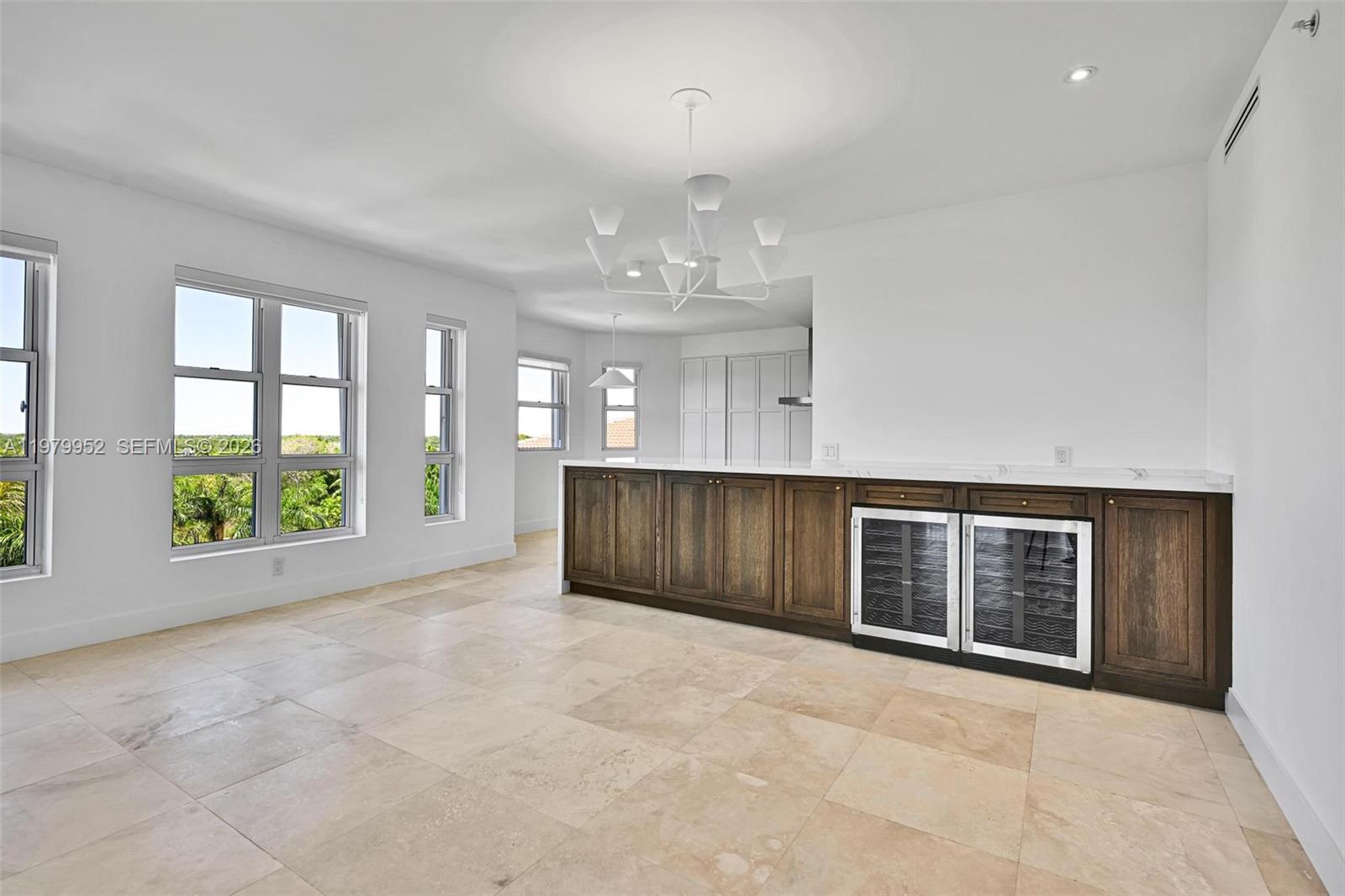 DEERING BAY CONDO II - Residential