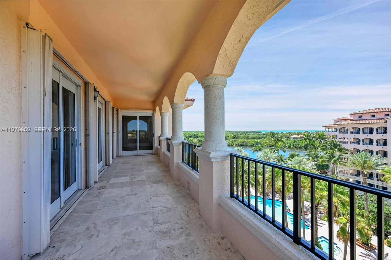 DEERING BAY CONDO II - Residential