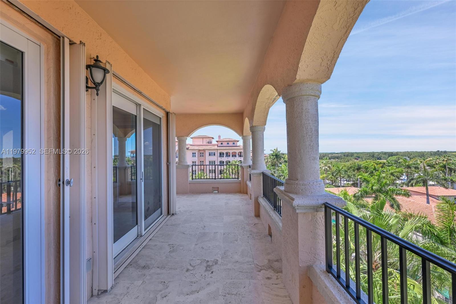 DEERING BAY CONDO II - Residential