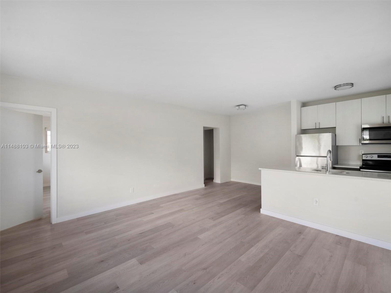 LINCOLN SUB - Residential Lease