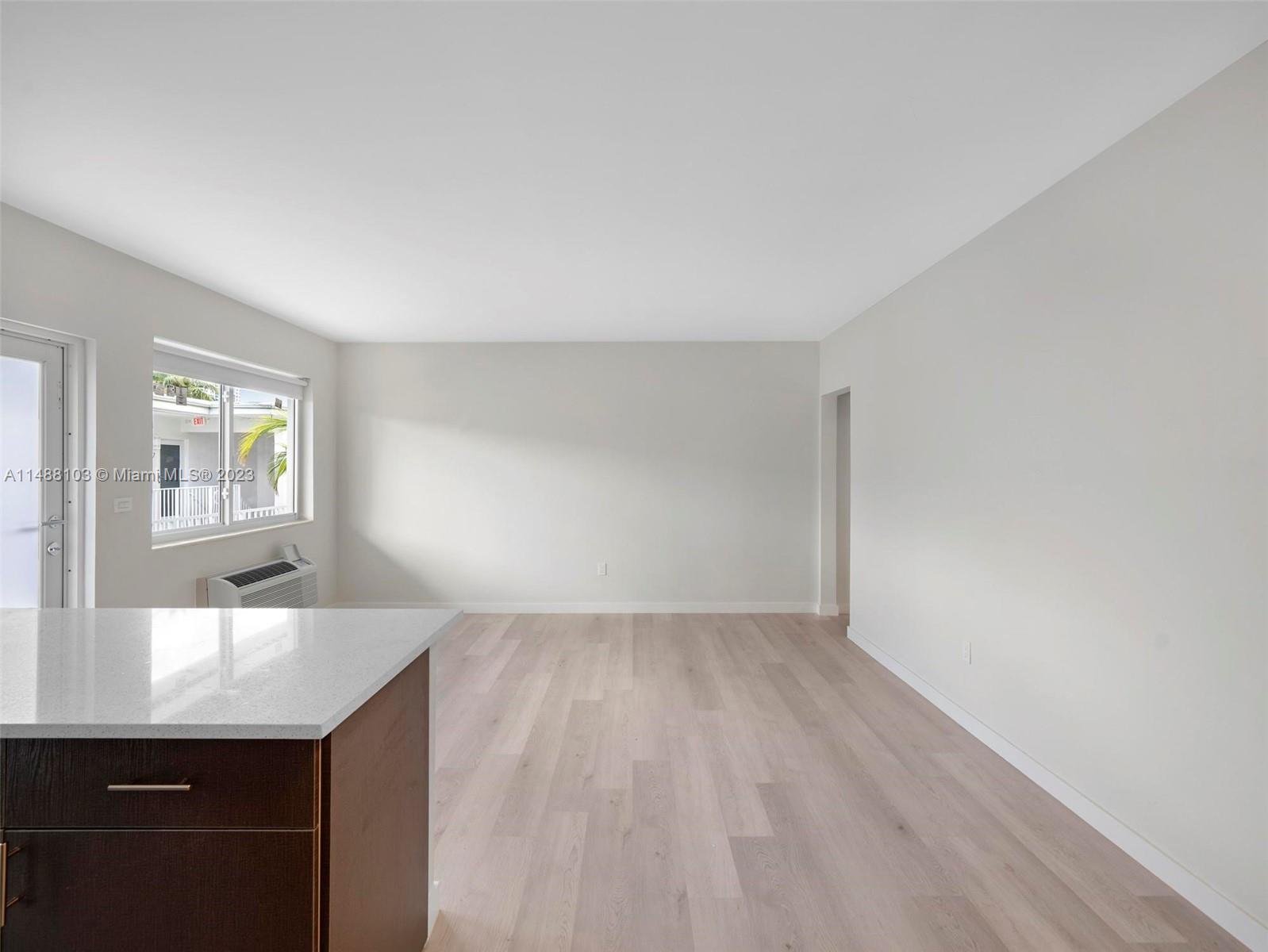 LINCOLN SUB - Residential Lease