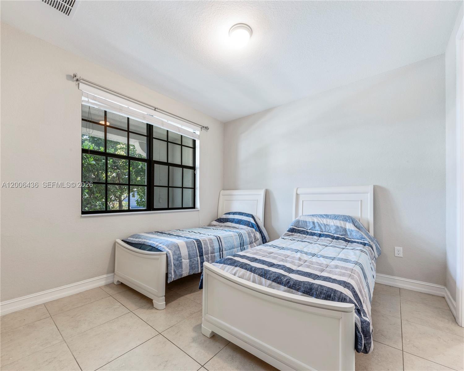RAINTREE - Residential