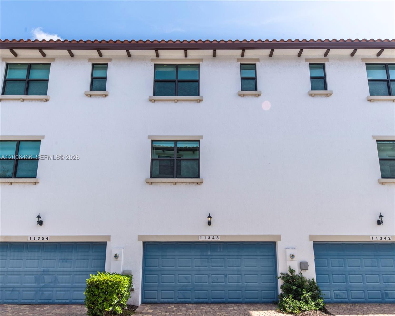 RAINTREE - Residential