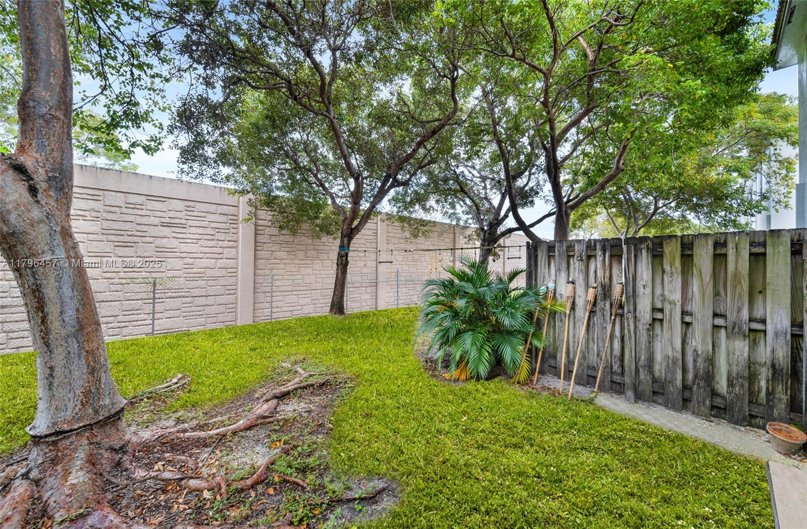 VILLAS AT PORTOFINO EAST - Residential Lease